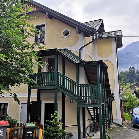 Ferienappartment Zum Gruenen Hirsch バート・イシュル エクステリア 写真